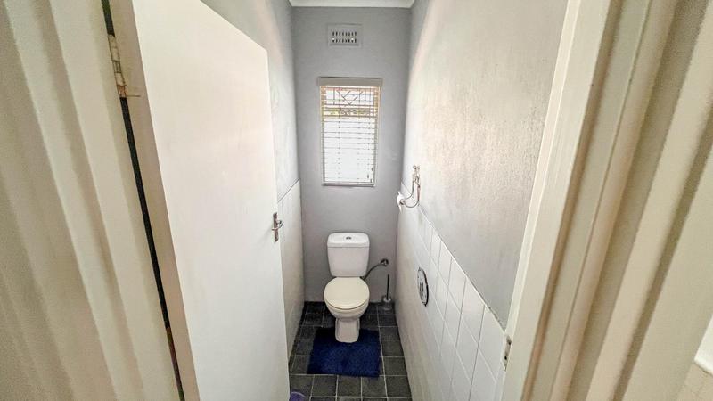 3 Bedroom Property for Sale in Monte Vista Western Cape